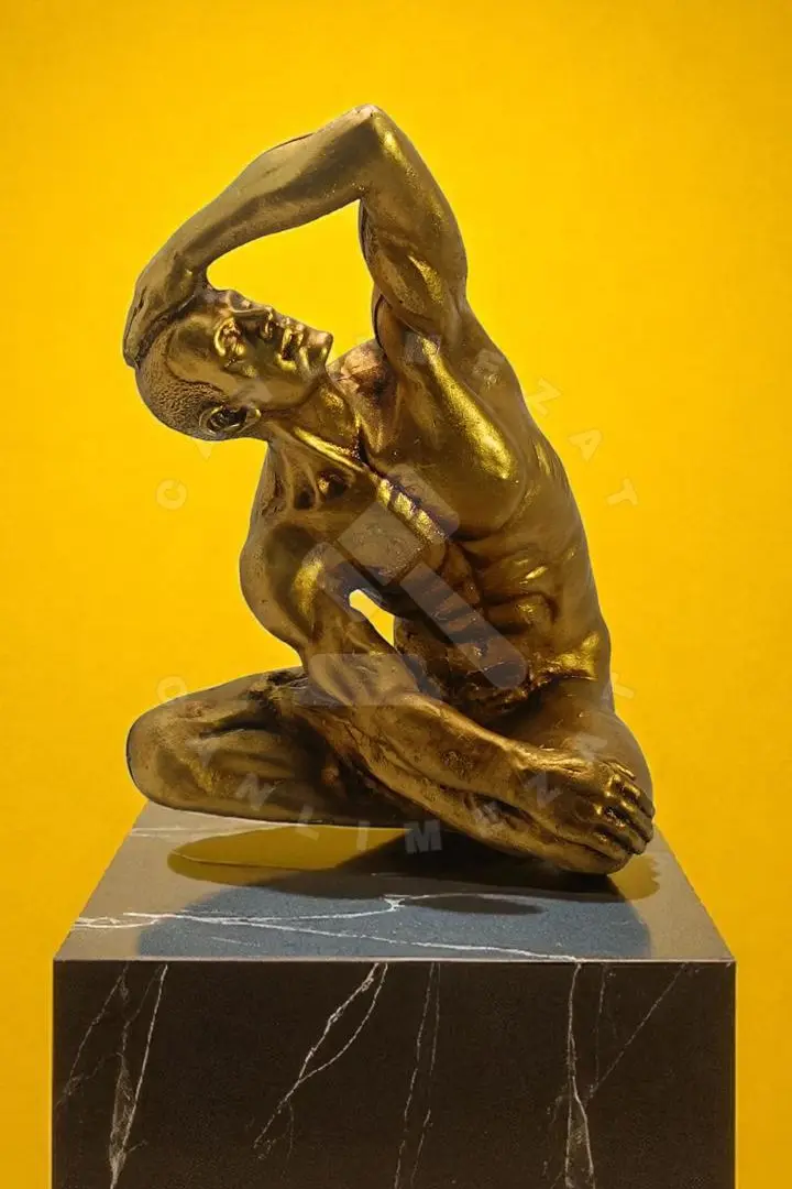 Nü heykel
