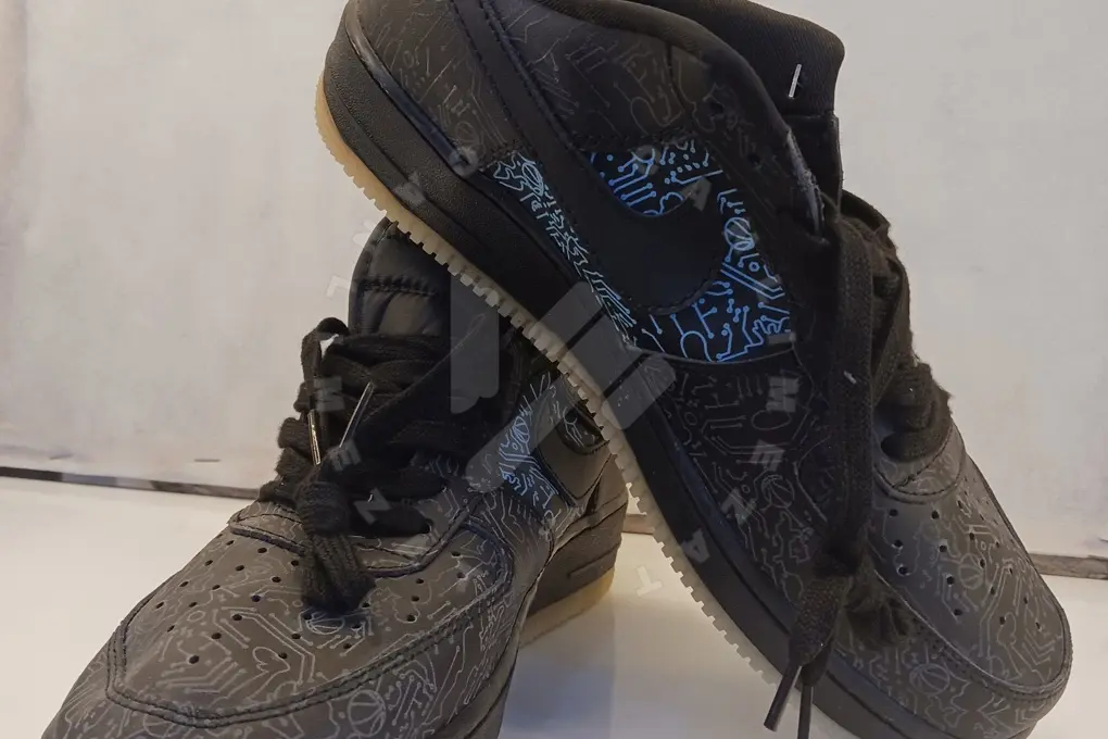 Siyah Nike Air Erkek Ayakkabisi