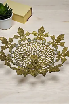 Taşlı yaprak işlemeli jardinyer